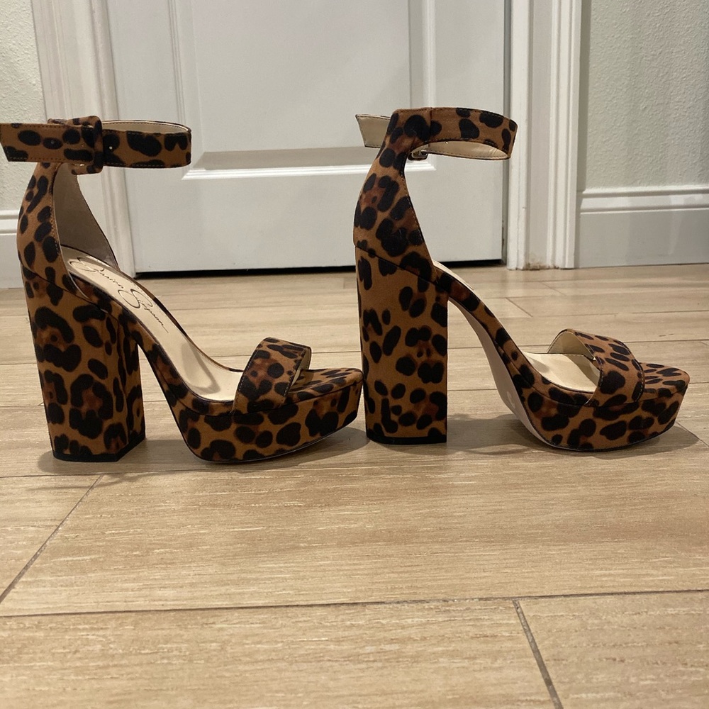Jessica Simpson Caiya block heel sandal size 7